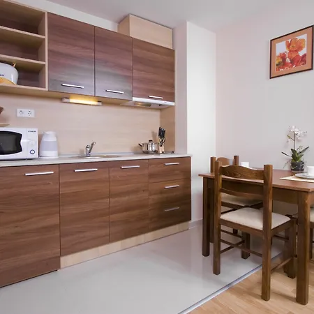 Belmont Бансько